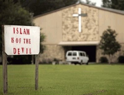 A church sign calling Islam of the Devil